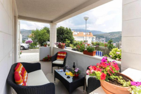 Elegant Apartment in Dubrovnik with 40 m² Terrace